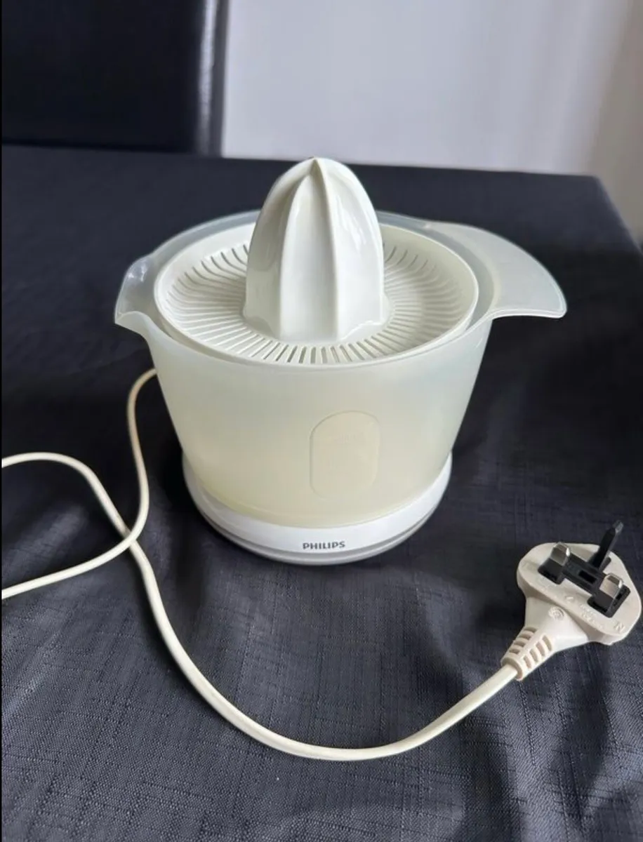 Philips electric fruit juicer, great condition - Image 4
