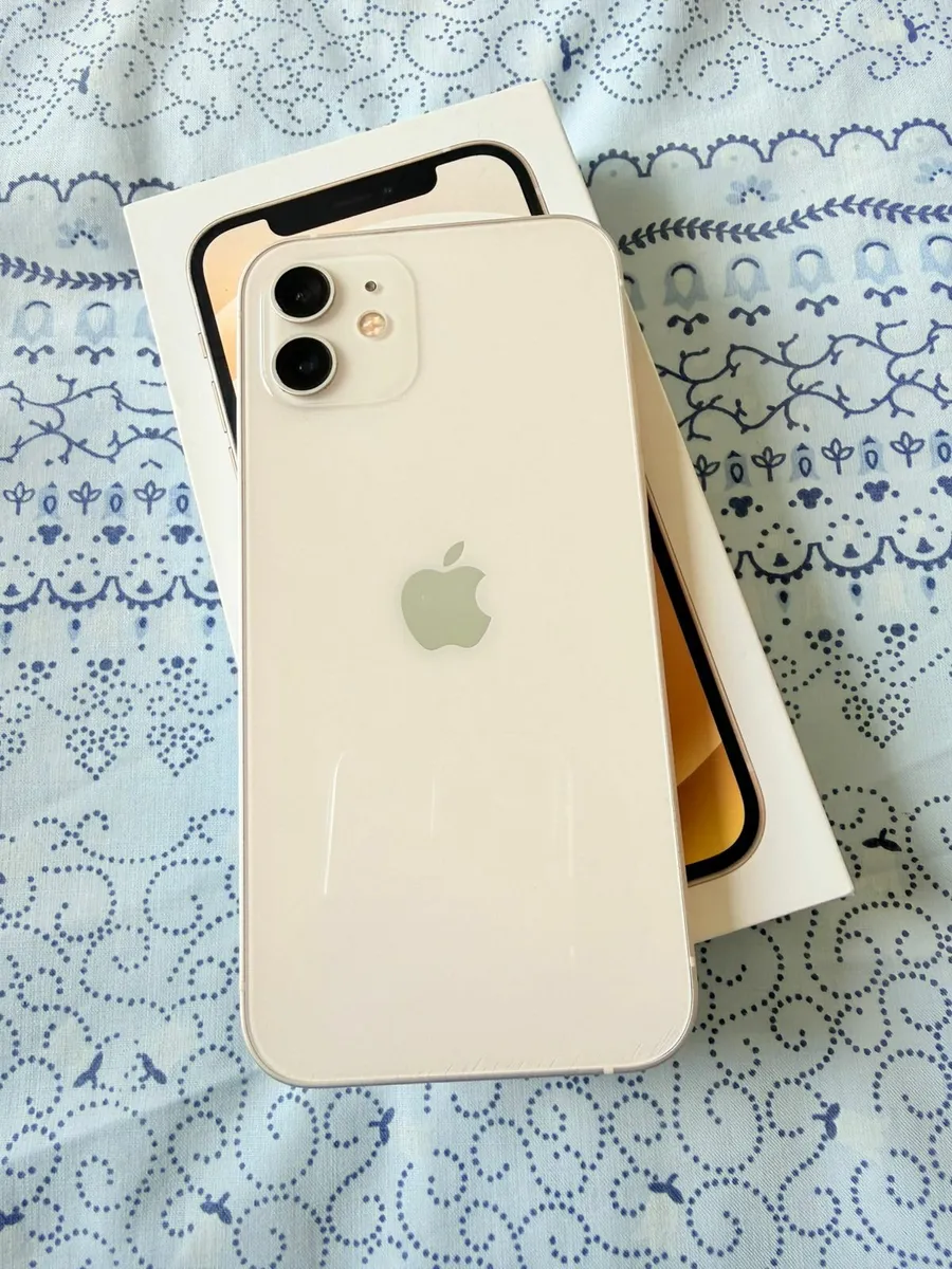 Apple iPhone 12 | 64 GB - Image 2
