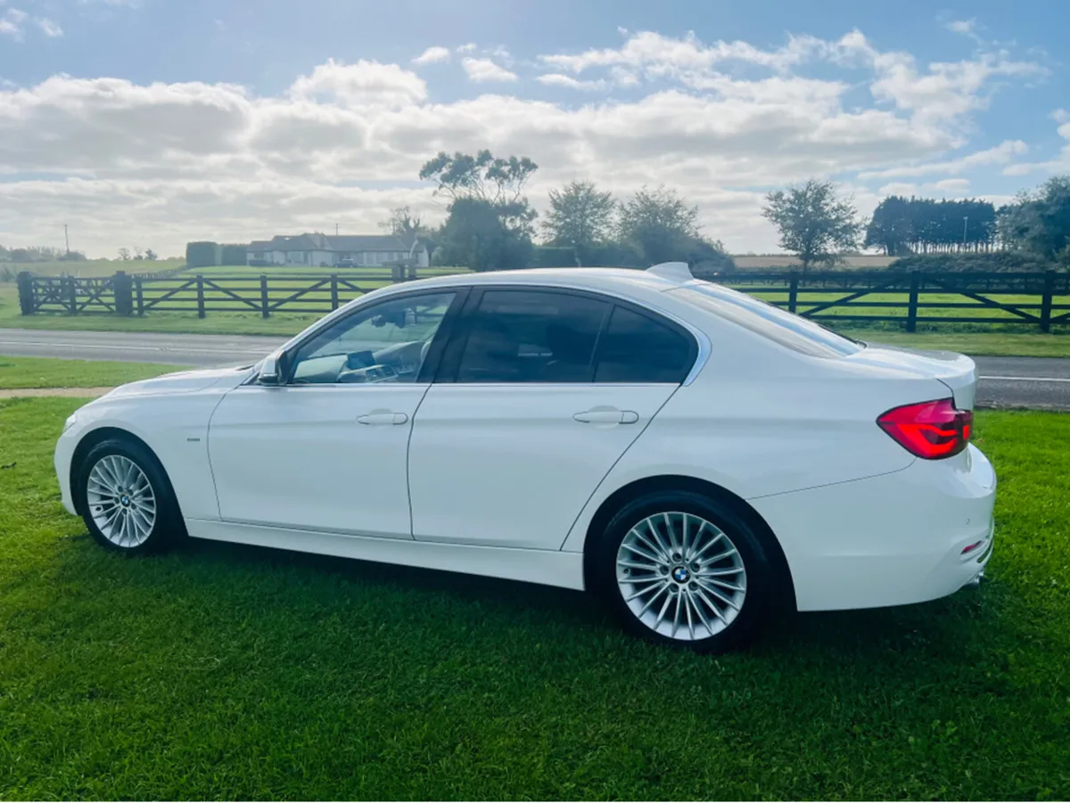BMW 3-Series 320 D Auto 2017 Low mileage . - Image 4