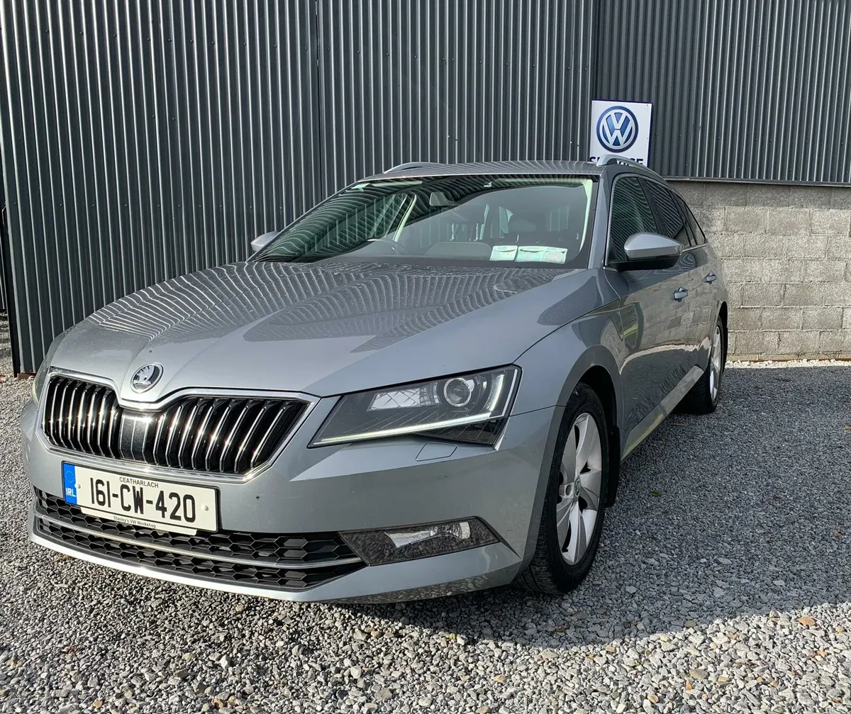Skoda Superb estate ...€11,750.. - Image 1