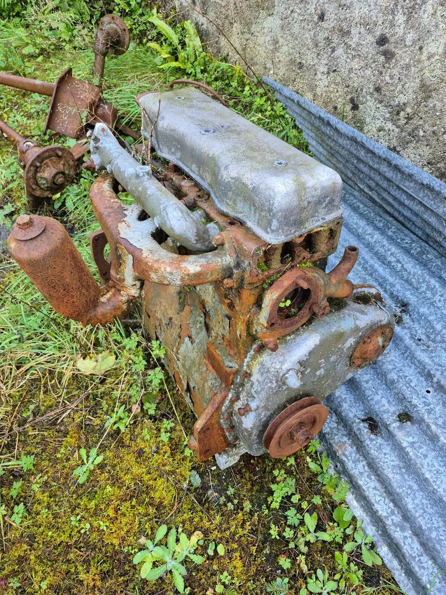 Ferguson 20 & Major parts - Image 1