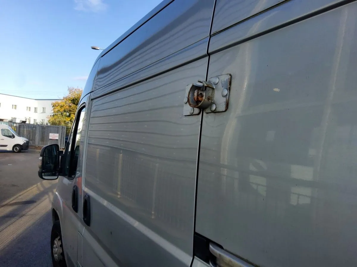 Peugeot Boxer Boxer 335 PRO L3h2 Blue HDI - Image 3