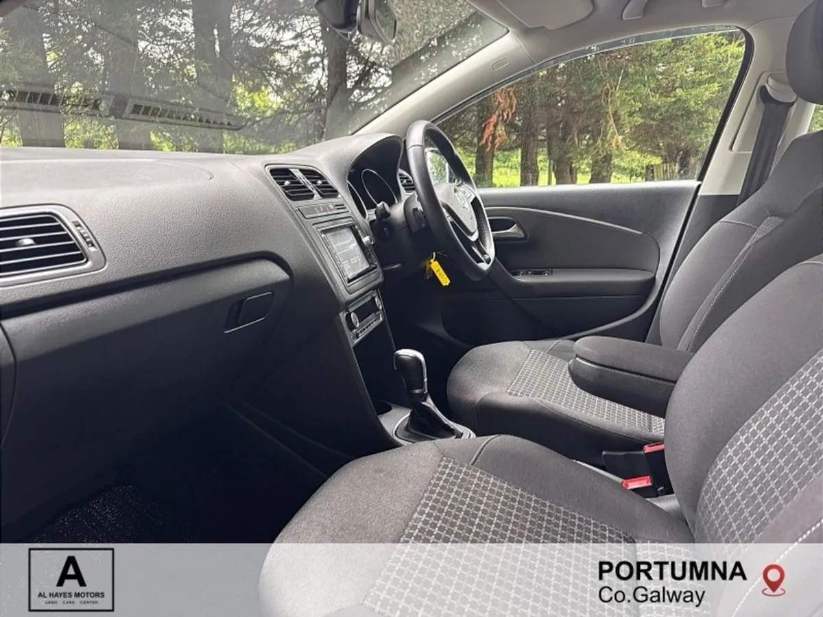 Volkswagen Polo Automatic Comfortline  1.2 TSI 90 - Image 4