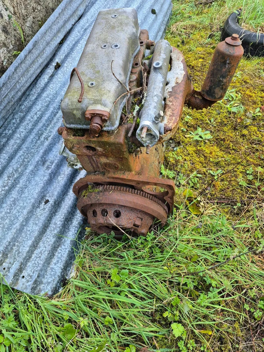 Ferguson 20 & Major parts - Image 2