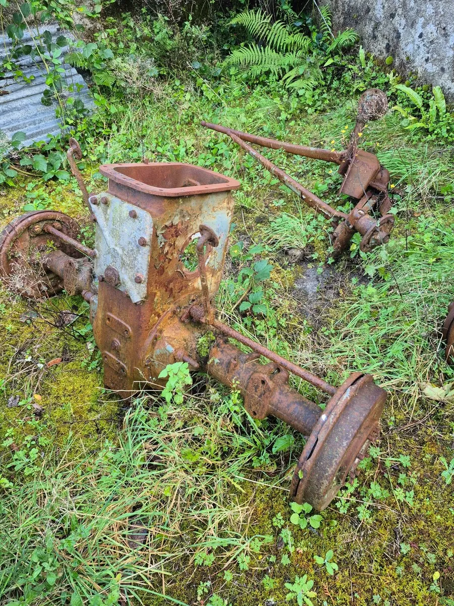Ferguson 20 & Major parts - Image 3