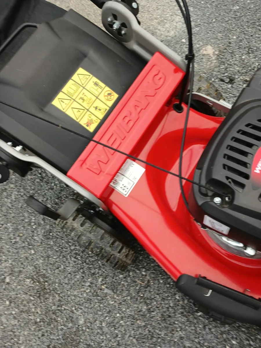 Weibang self propelled  lawnmower - Image 3