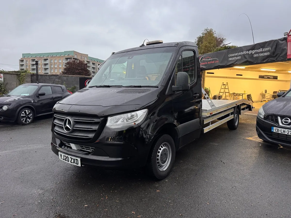 2020 Mercedes 316 CDI Recovery truck - Image 1