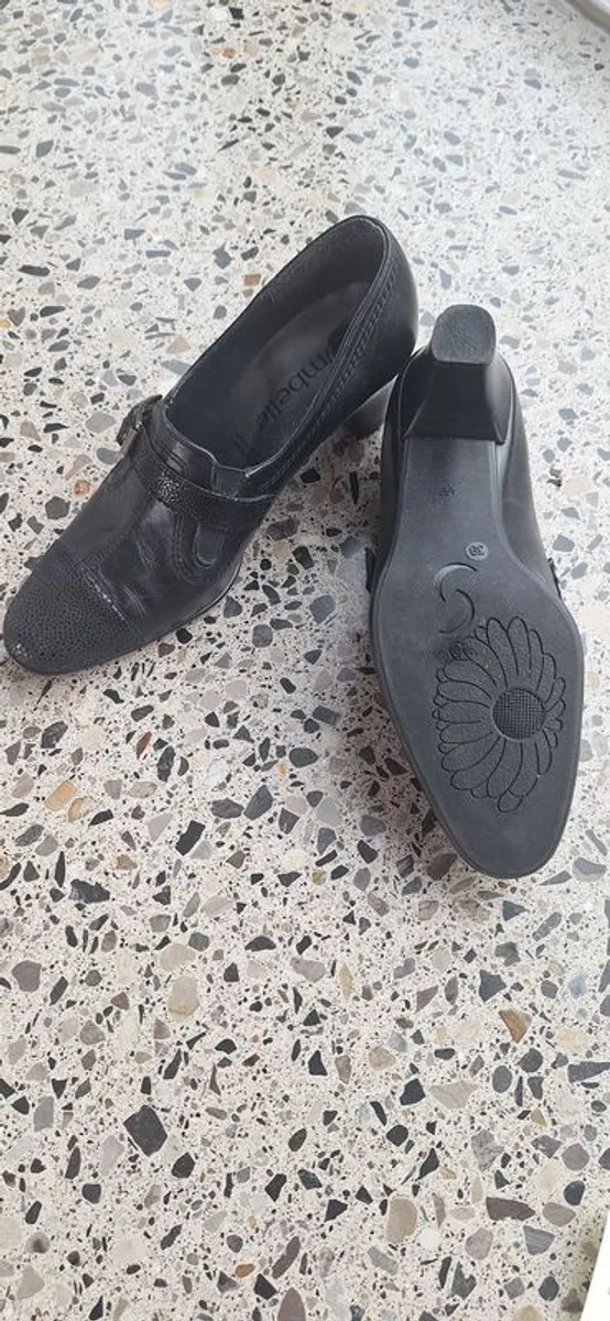 Ombelle shoes - Image 3