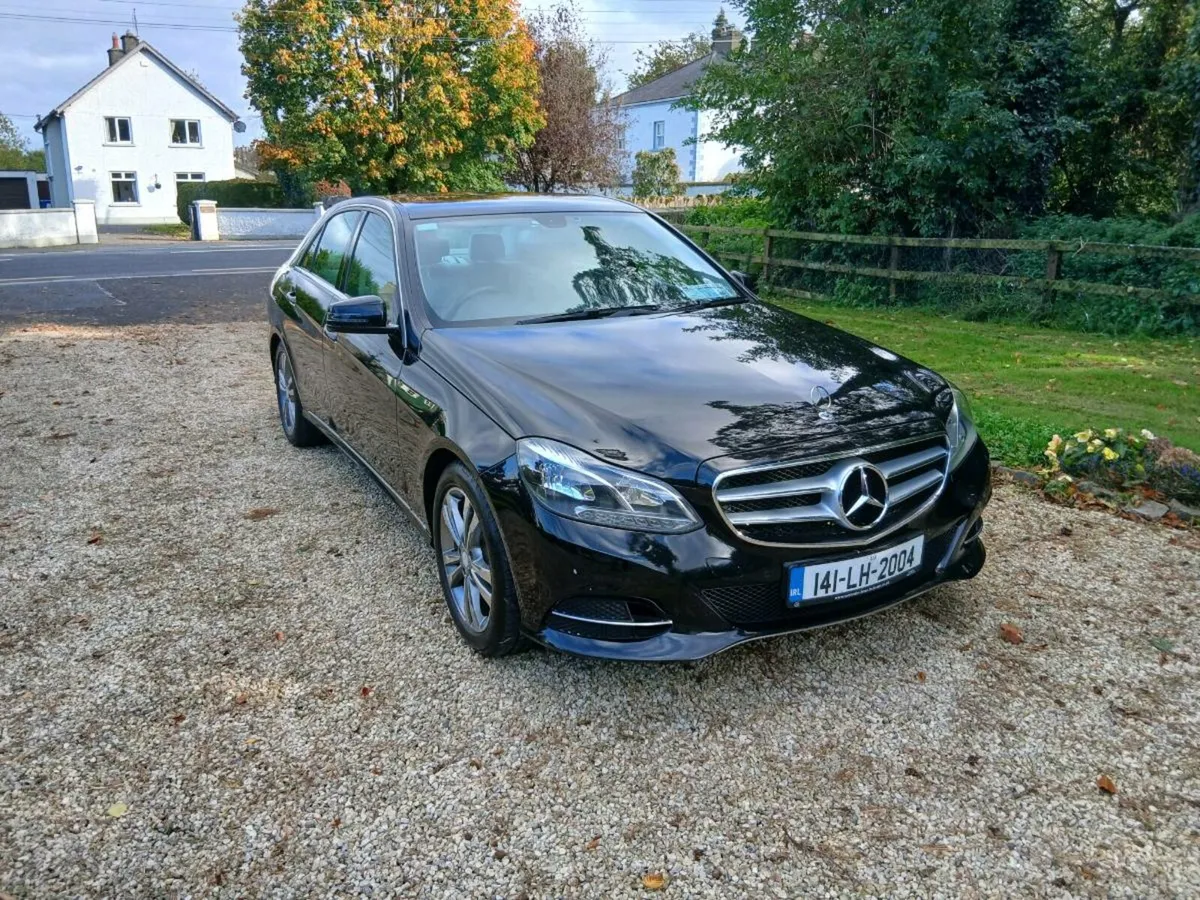 Mercedes E 220 cdi , Auto, NCT'D , TAXED. 1 owner. - Image 2