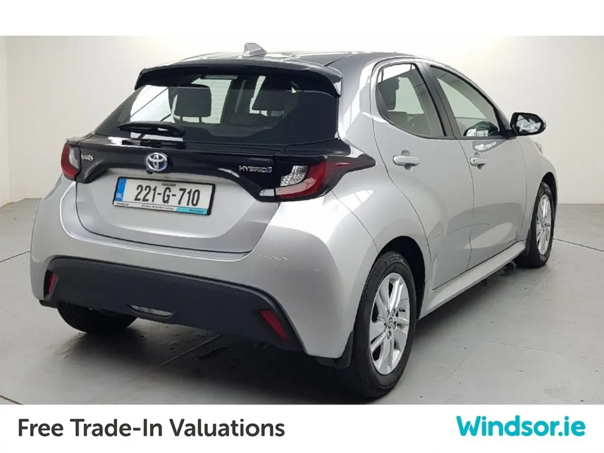 Toyota Yaris 1.5 Hybrid 5Dr Luna - Image 4