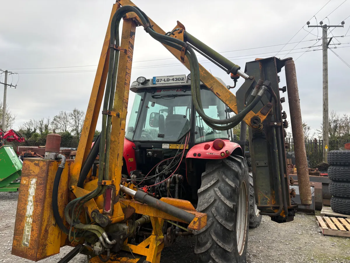 McConnel Hedgecutter - Image 1