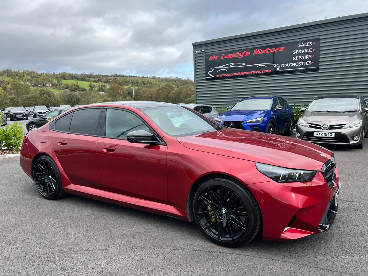 242 BMW M5 - Ultimate Pack - Ceramics - Image 1