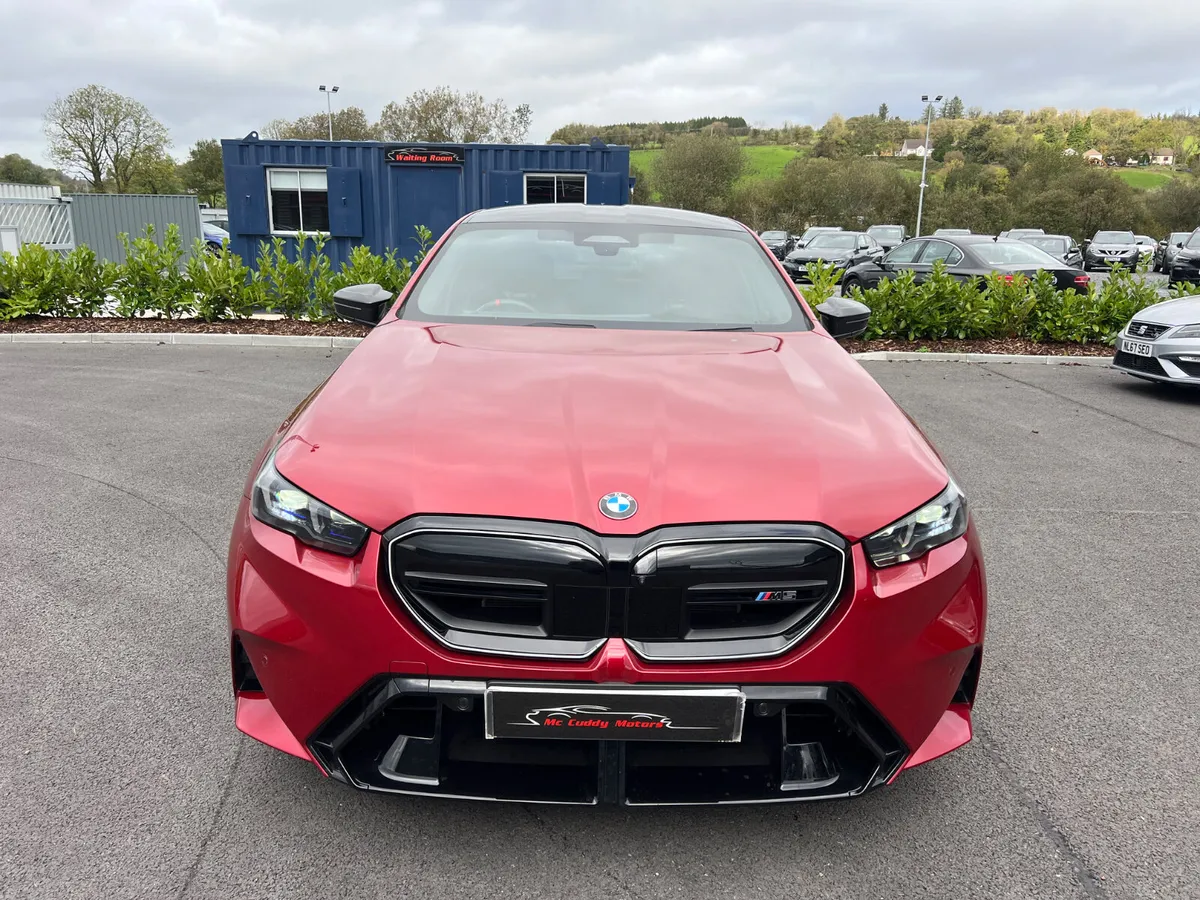 242 BMW M5 - Ultimate Pack - Ceramics - Image 3