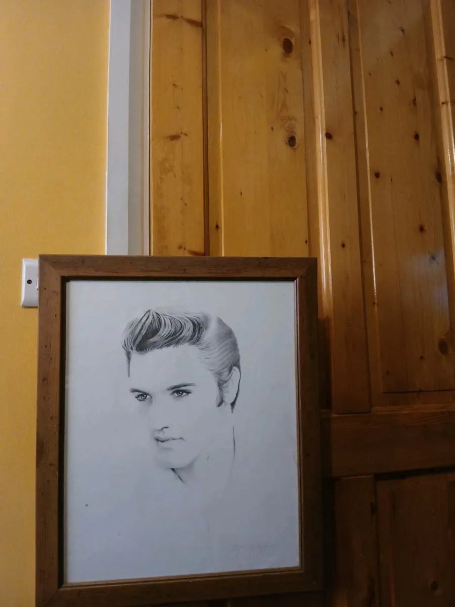 Framed Gary Saderup print - Image 3