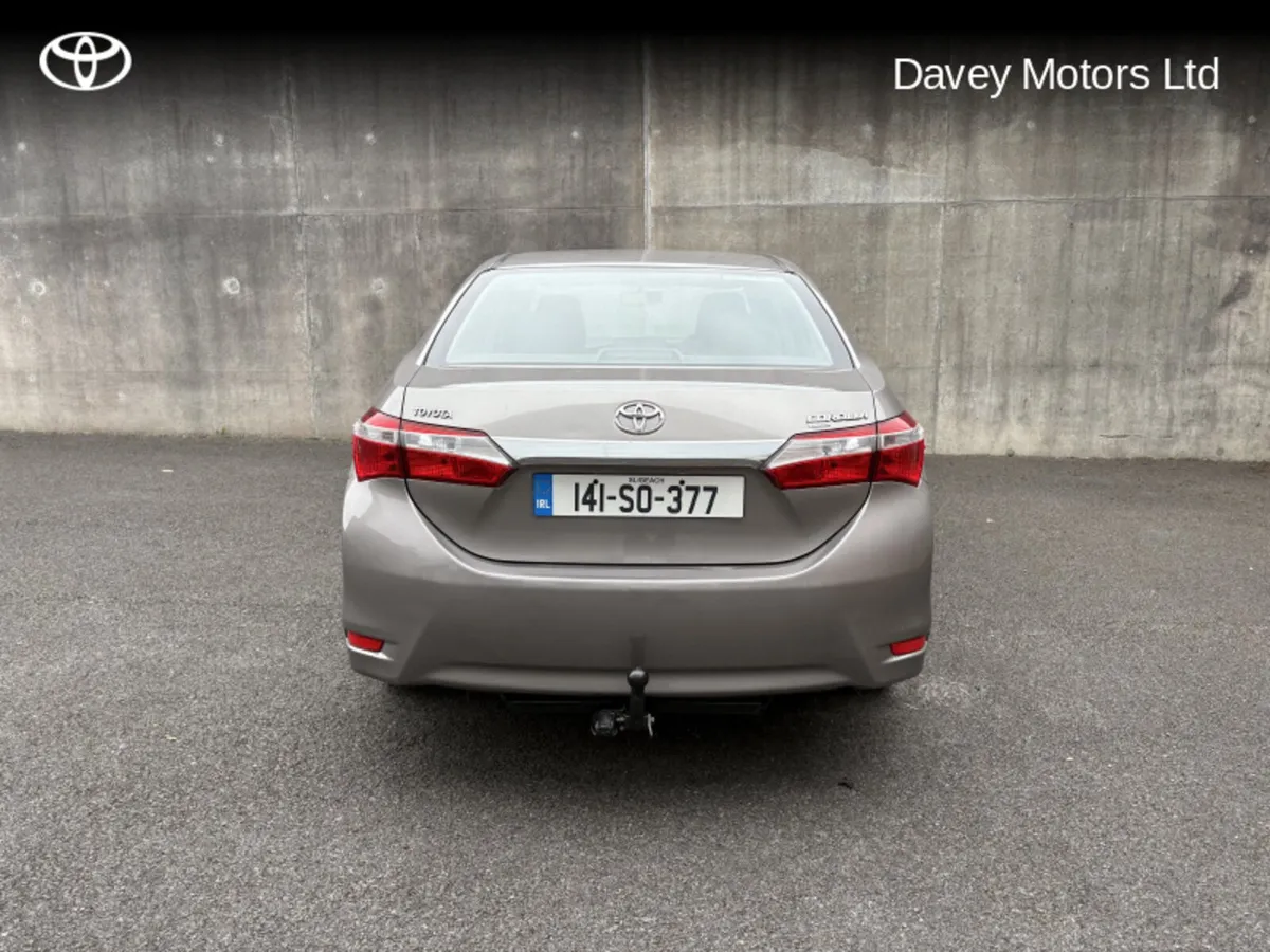 Toyota Corolla COROLLA 1.4D4D AURA - Image 4