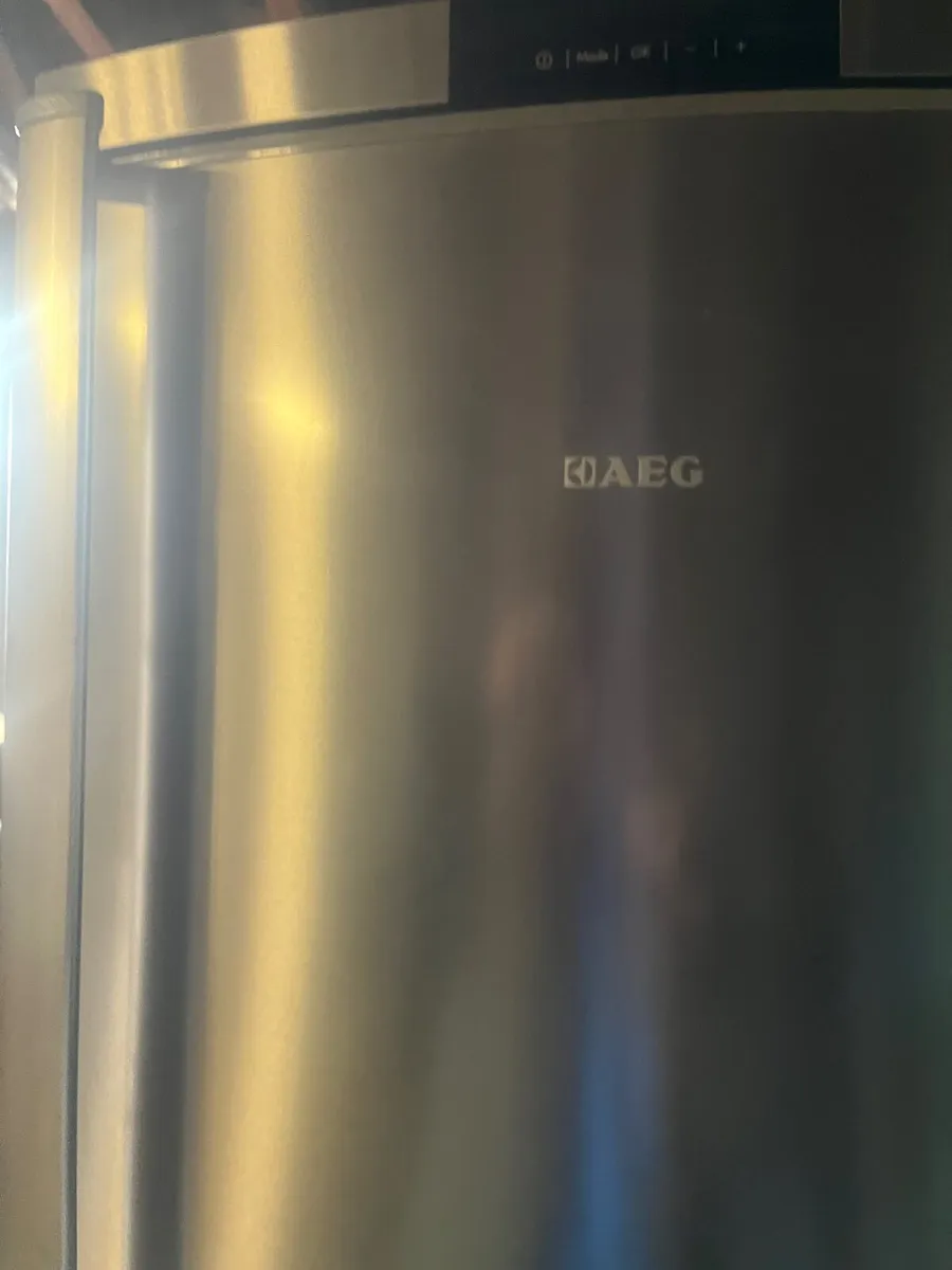 Freezer - Image 1