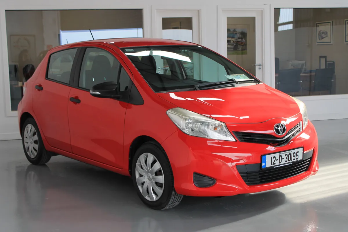 Toyota Yaris 2012, Terra Low mileage - Image 4