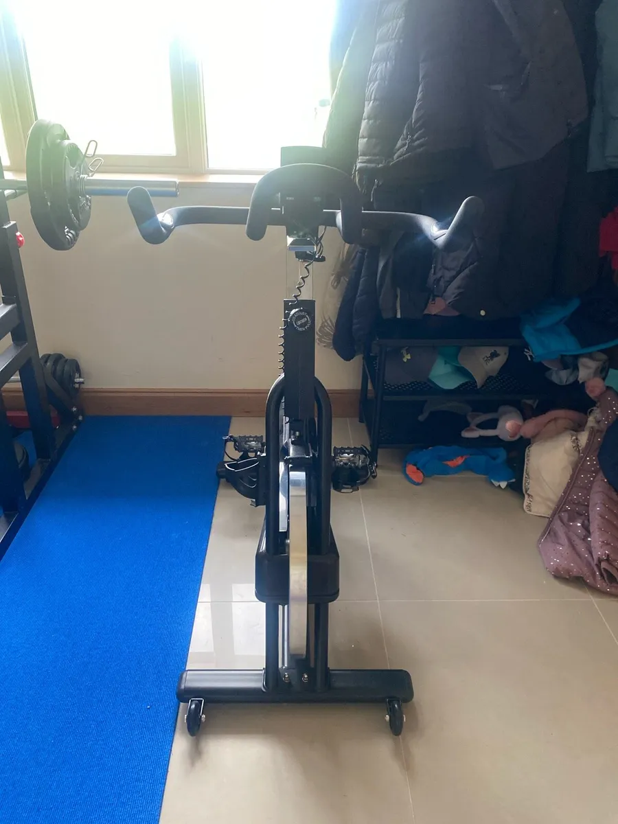 Spin bike & Dumbells - Image 3