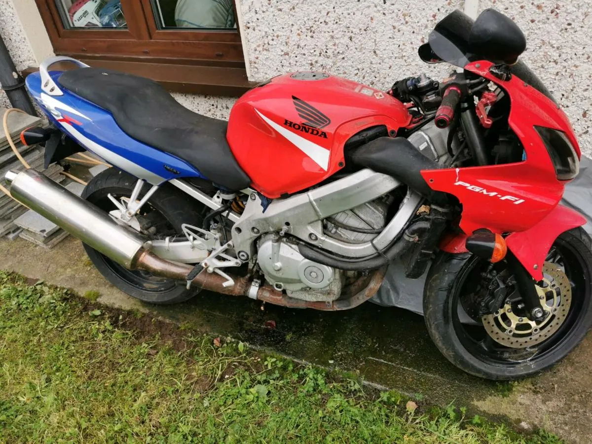 Cbr 600 f4i - Image 3