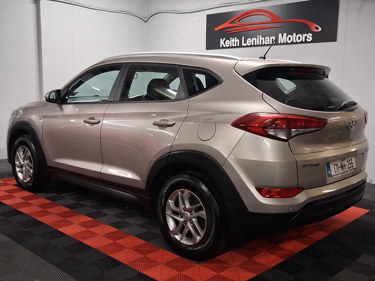 2017 Hyundai Tucson **FINANCE AVAILABLE** - Image 3