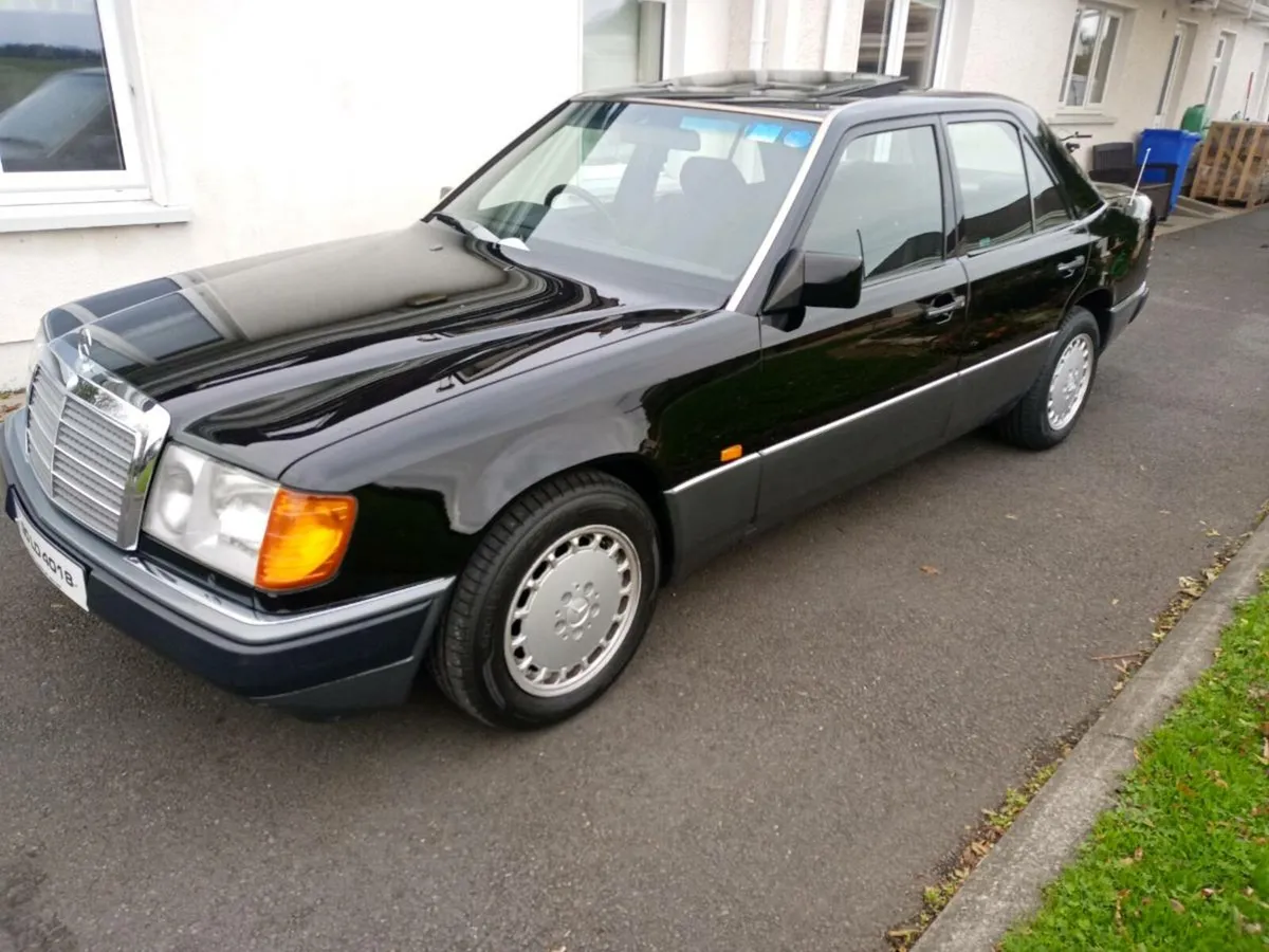 Mercedes 260 e + Mercedes 230e - Image 2