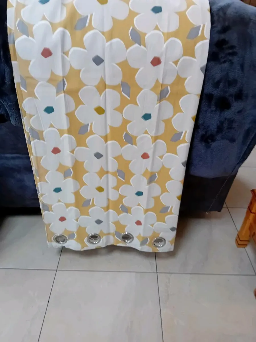 PAIR LINED CURTAINS