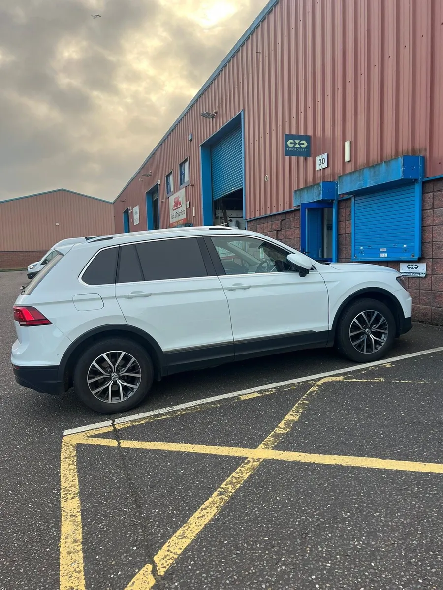 Volkswagen Tiguan - Image 1
