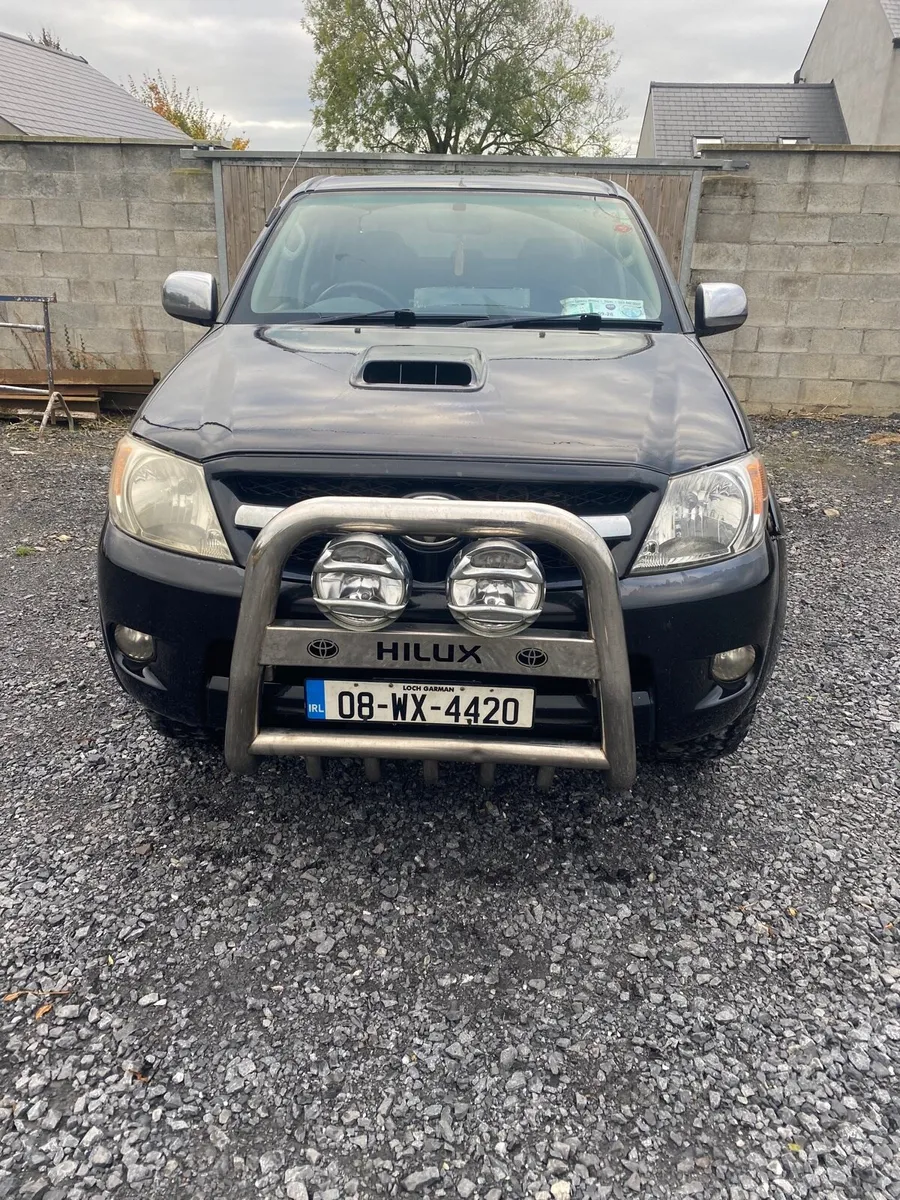 Toyota hilux - Image 1