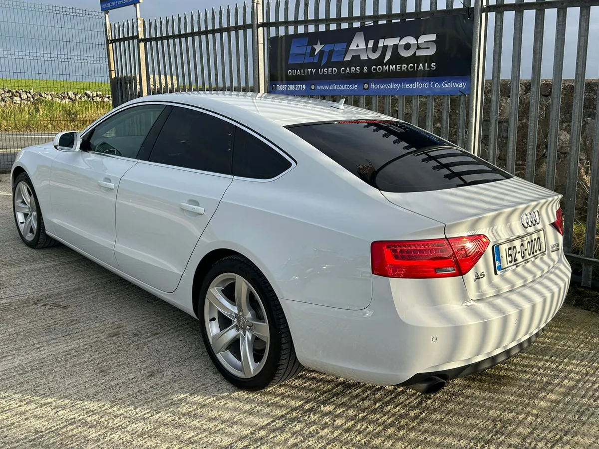 Audi A5 Quattro 2.0 TFSI Automatic 2015 - Image 4