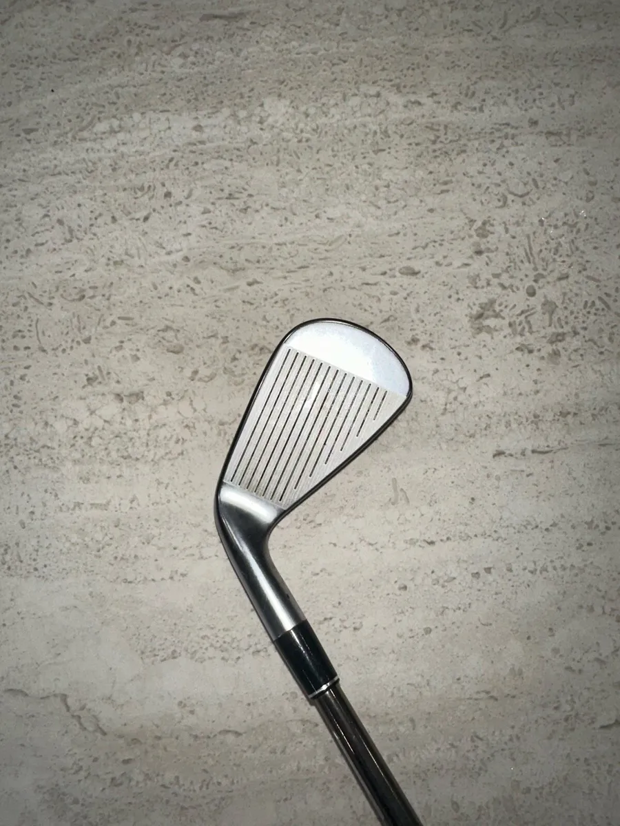 Srixon Zx 3 iron - Image 2