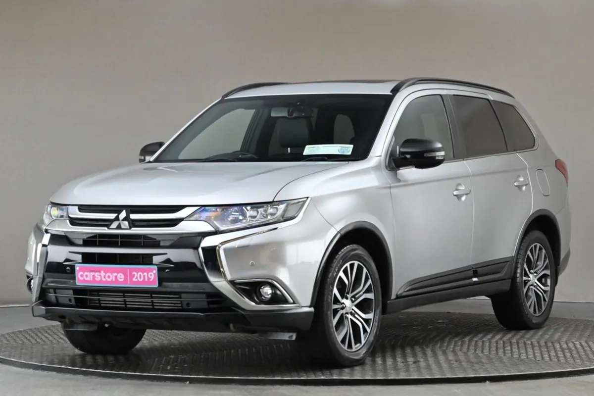 Mitsubishi Outlander 2.2 D 150BHP 4WD 6spd 7seats - Image 3