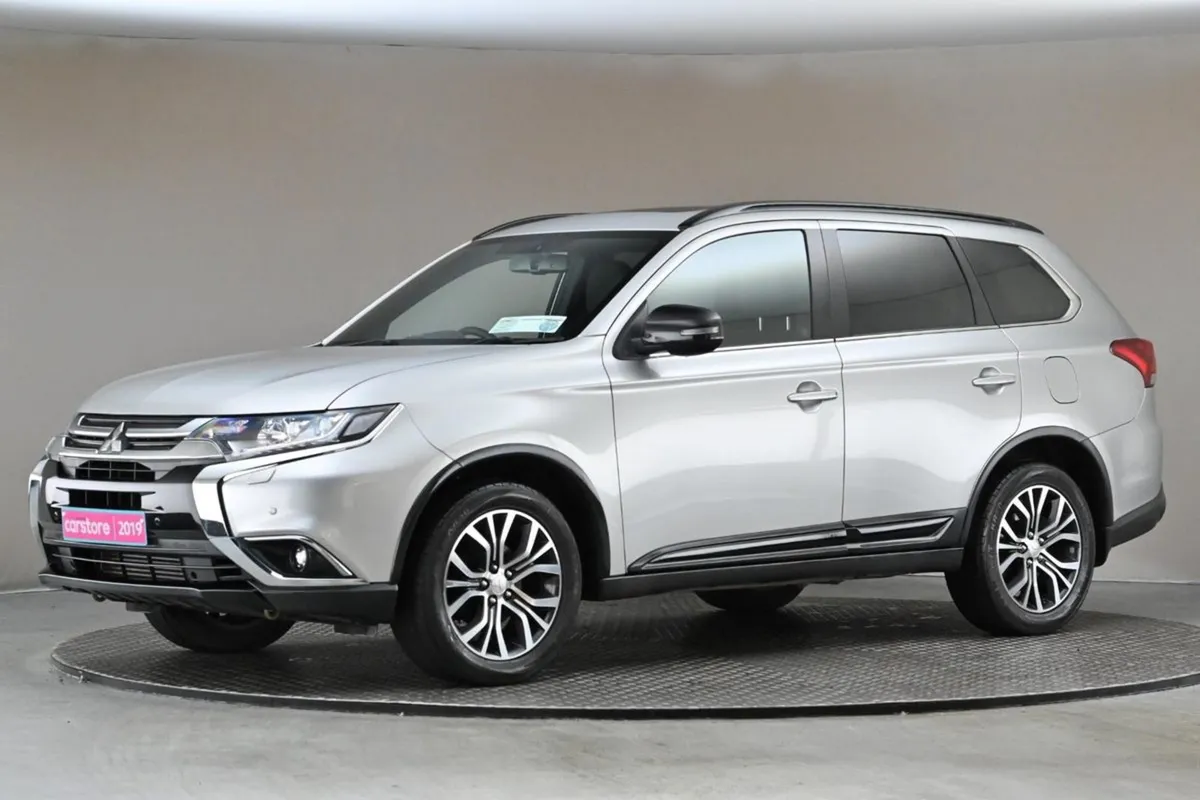 Mitsubishi Outlander 2.2 D 150BHP 4WD 6spd 7seats - Image 4