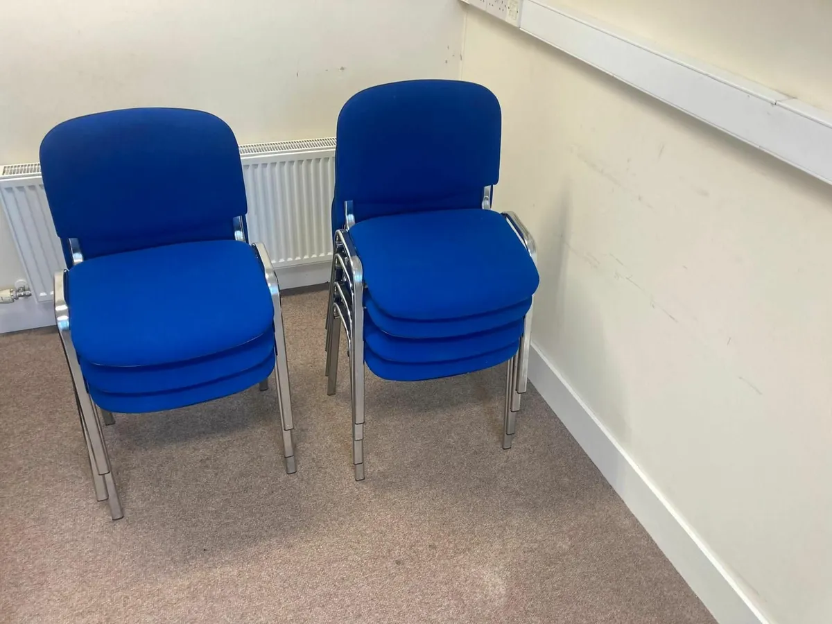 30 premium office chairs @ 35 euro each - Image 2