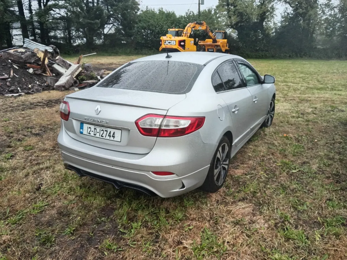 Renault Fluence 2012 - Image 4