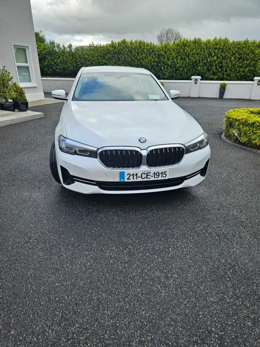 BMW 5-Series 2021 - Image 4