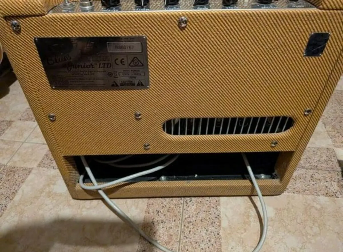 Fender Blues Jr. Lacquered Tweed - Image 2