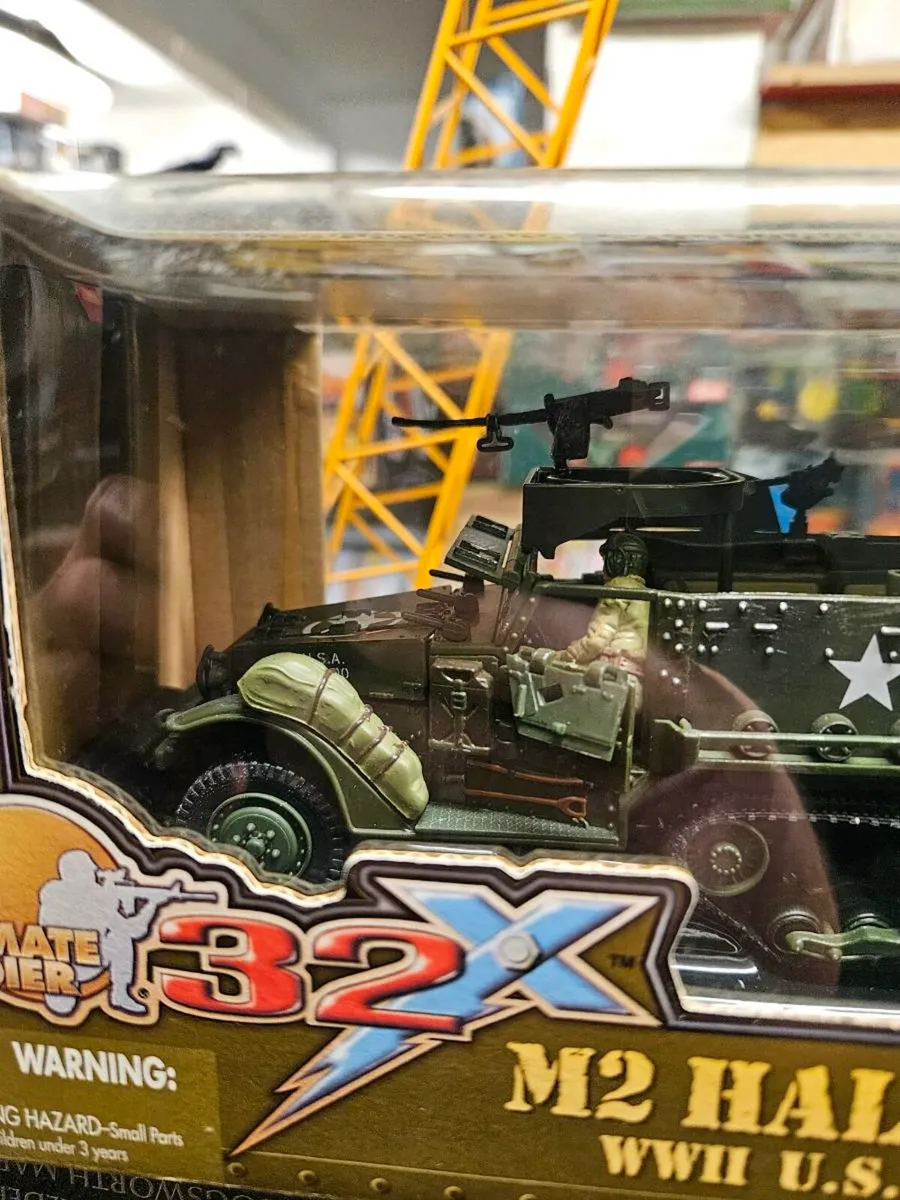 Corgi Ultimate Soldier American WW2 Halftrack 1.32 - Image 2
