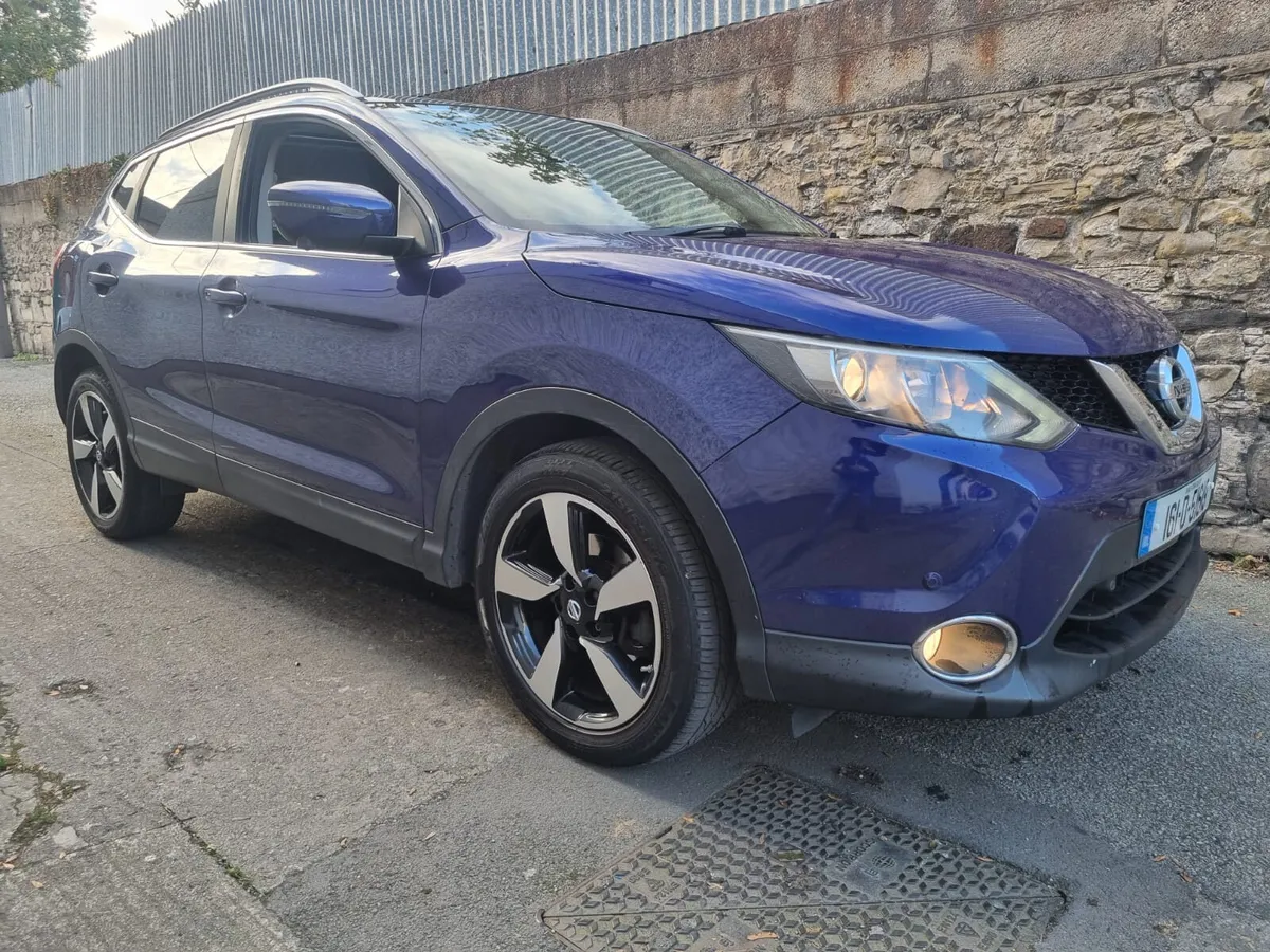 Nissan Qashqai 2016 Panaromic Roof - Image 2