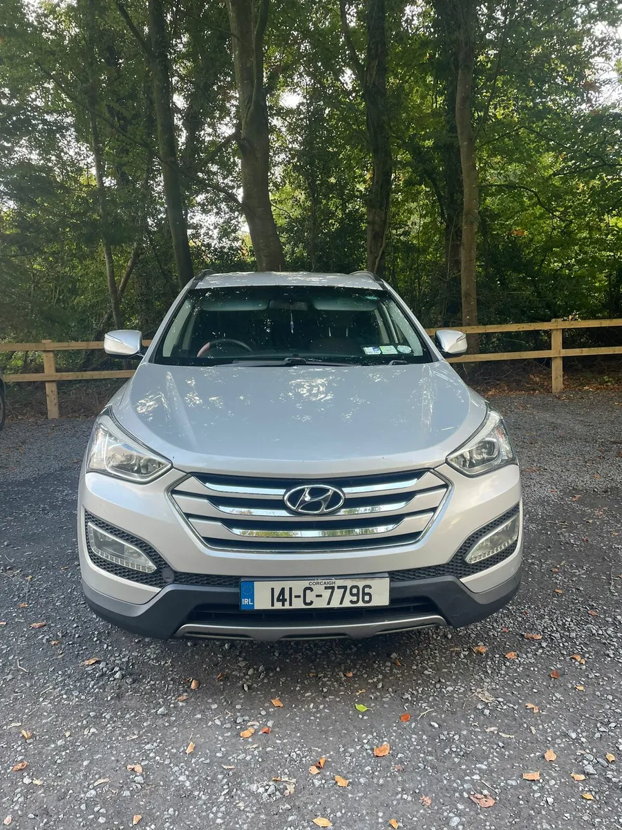 HYUNDAI SANTA FE - Image 2