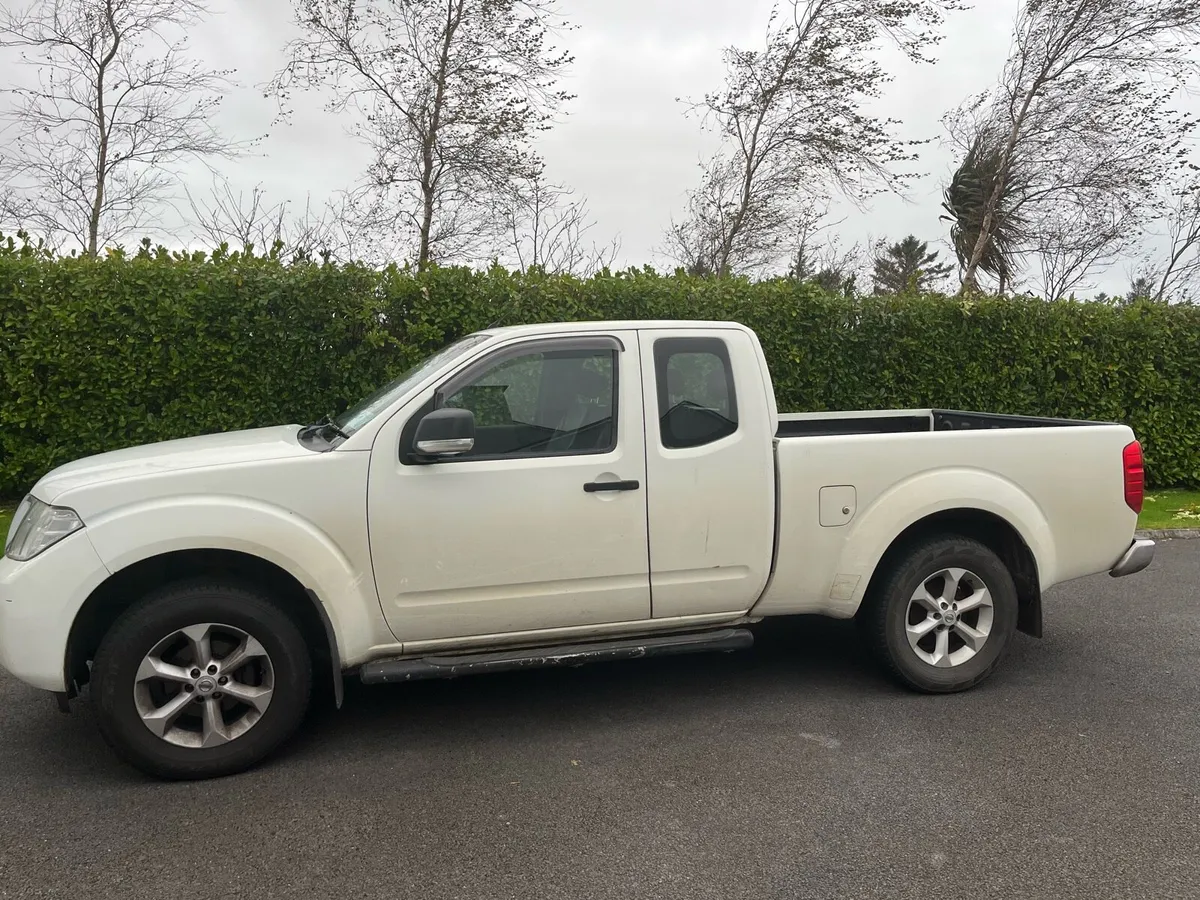 Nissan Navara - Image 4