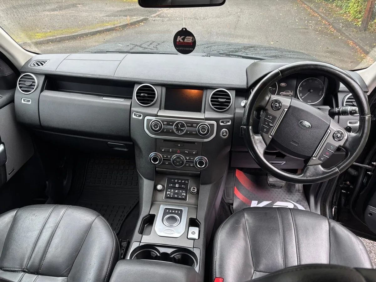 Land Rover Discovery 4 - Image 4