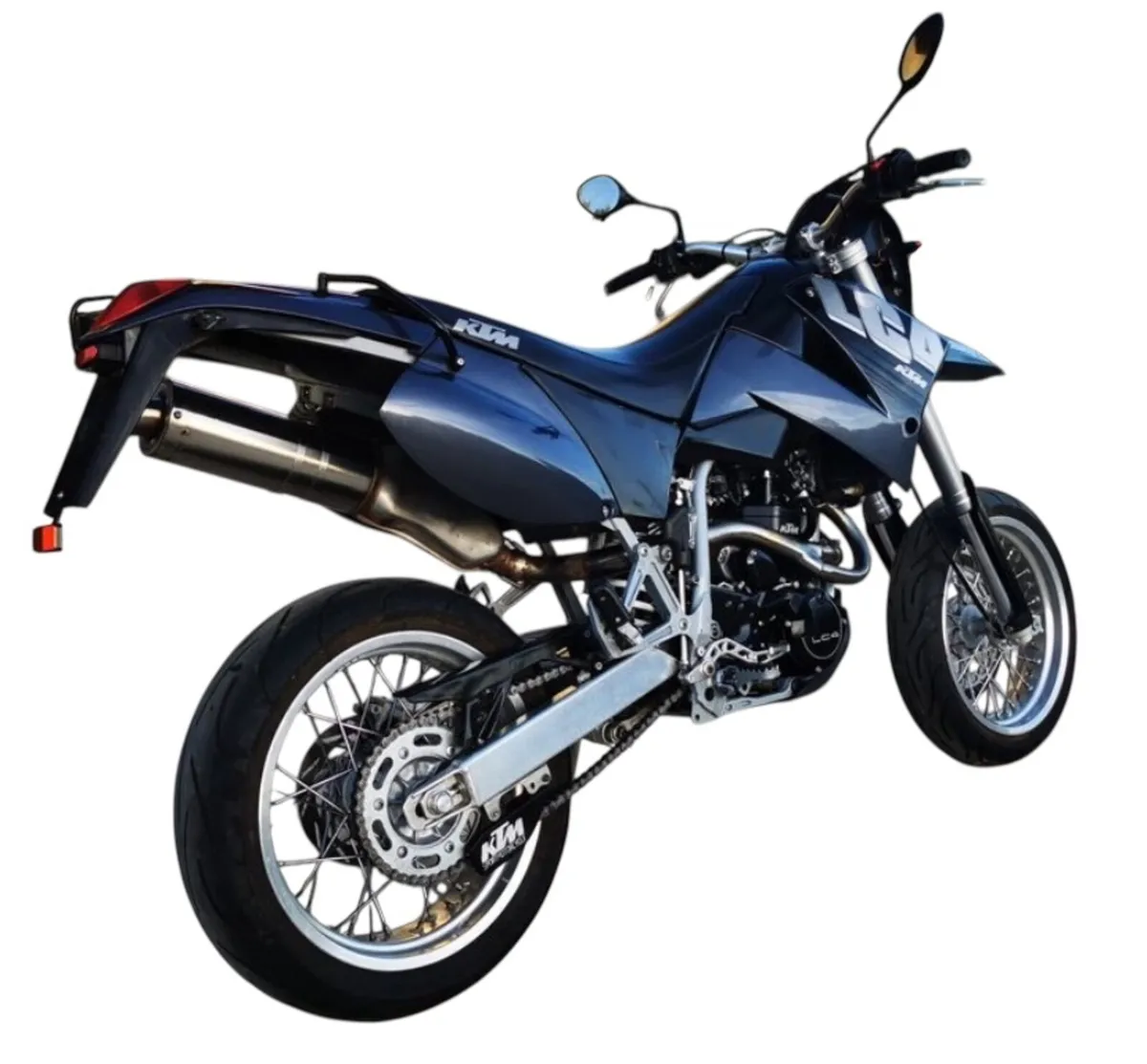 KTM LC4 640 Supermoto - Image 3