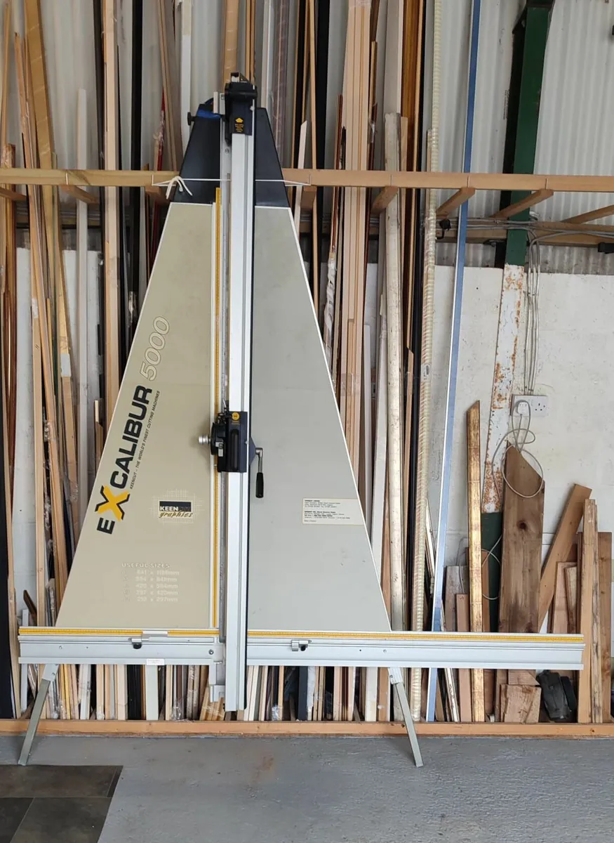 Excalibur 5000 Cutter for Picture Frames. - Image 1