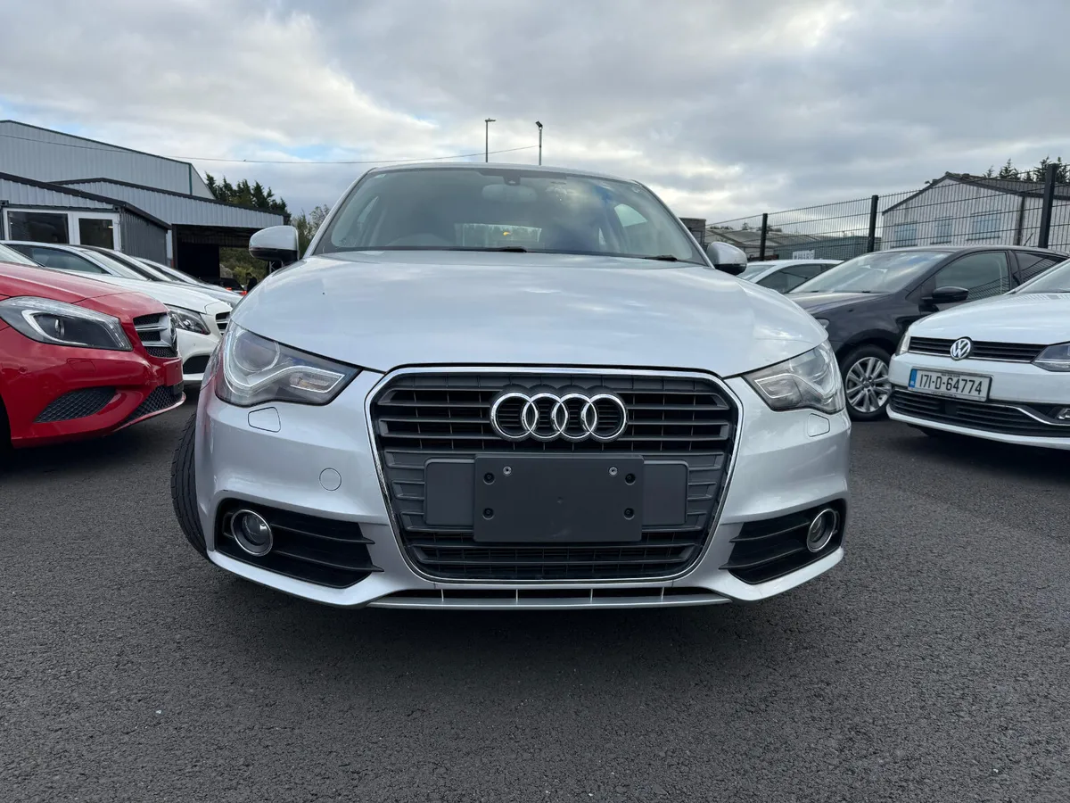 AUDI A1 2012 - Image 2