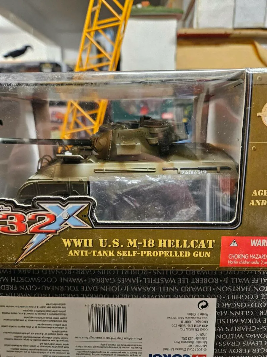 Corgi Ultimate Soldier American WW2 Hellcat 1.32 - Image 2