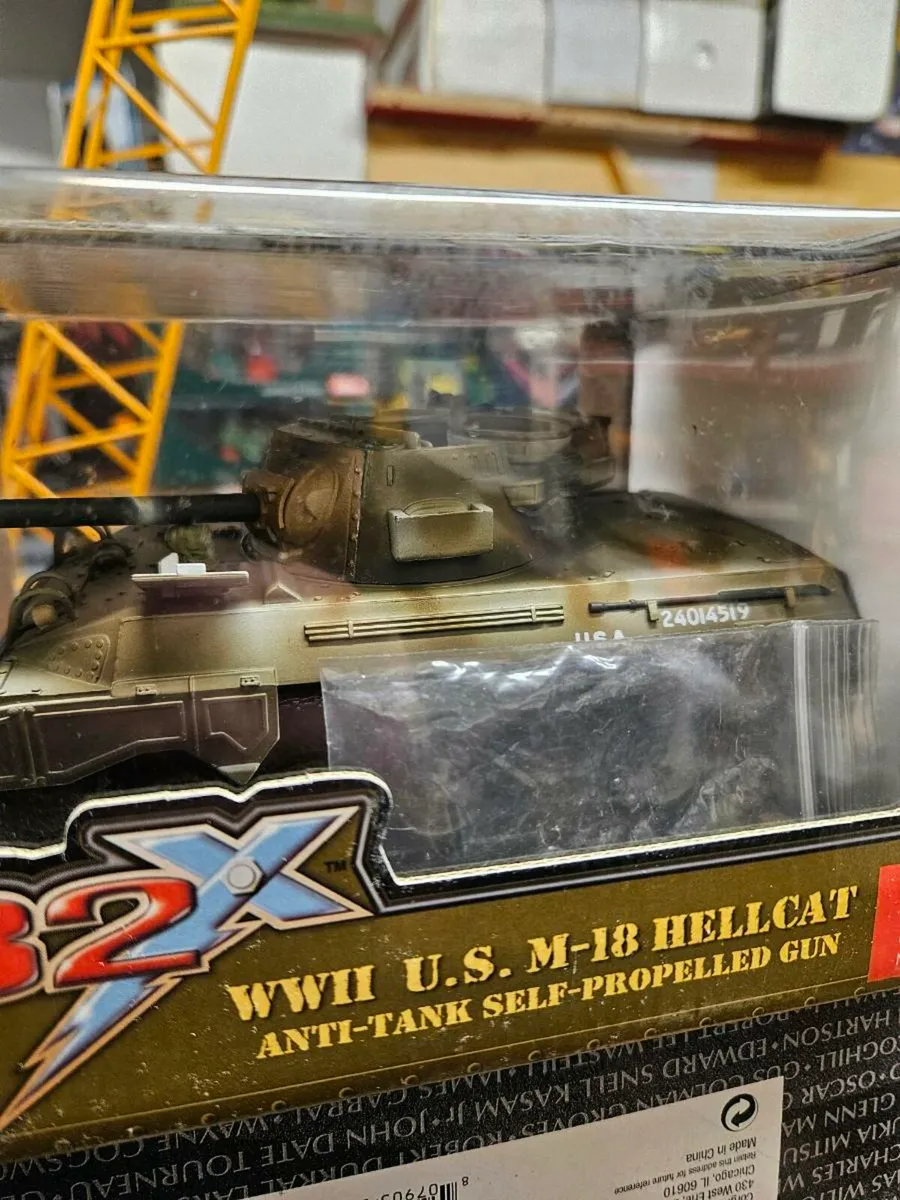 Corgi Ultimate Soldier American WW2 Hellcat 1.32 - Image 4