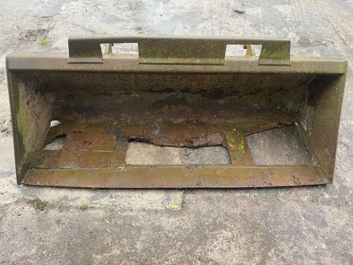 Loader bucket - Image 2