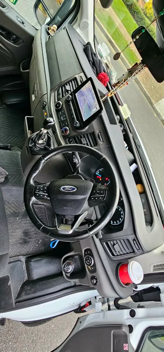 201 ford transit 17 seater - Image 2