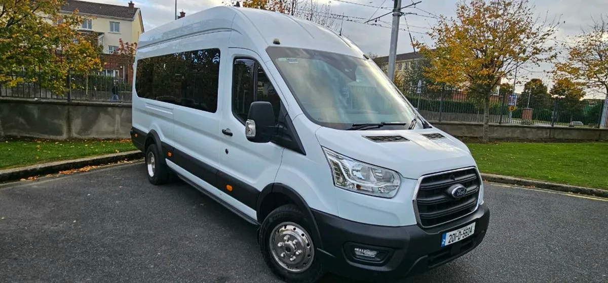 201 ford transit 17 seater - Image 1