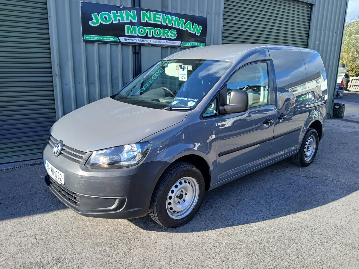 Volkswagen Caddy 2015 immaculate - Image 4